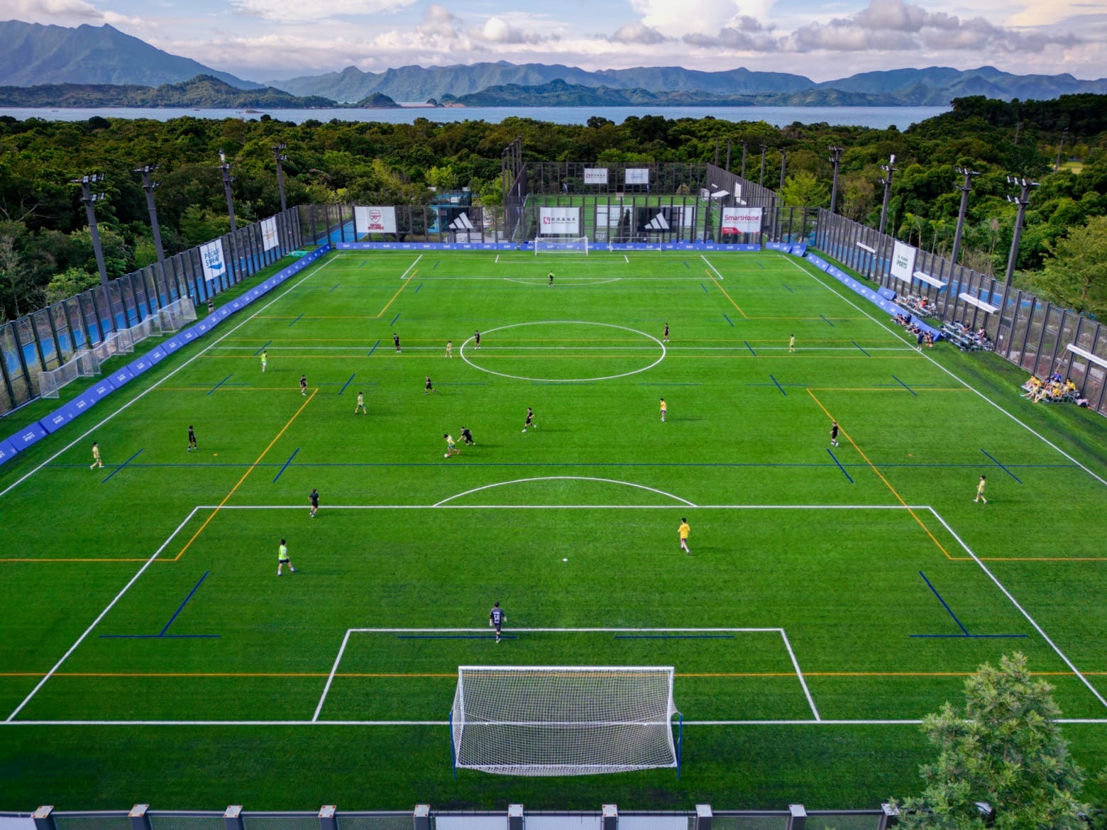 赖斯：每场比赛我都充满信心，教练们激励我突破极限